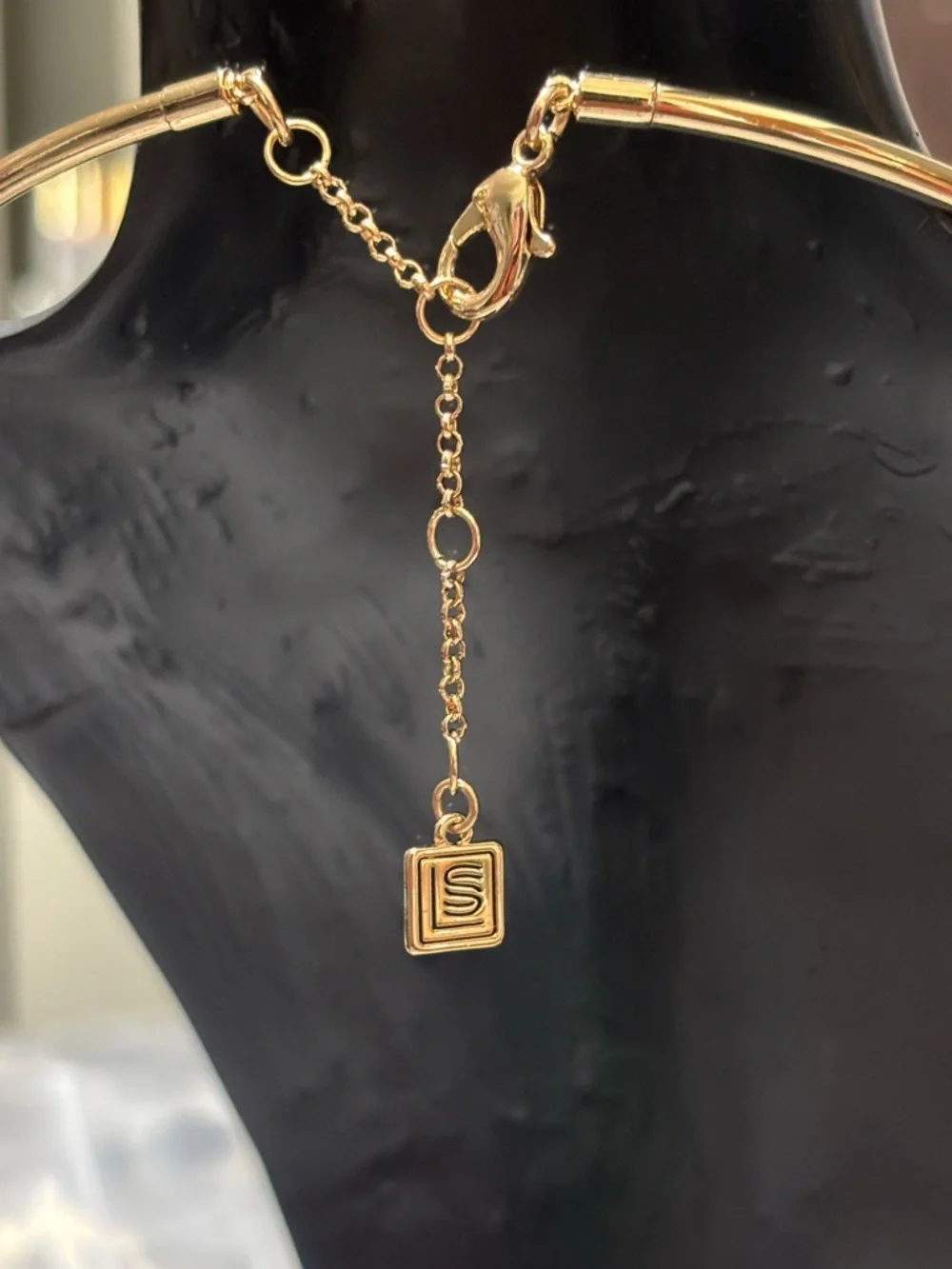 Laundry by Shelli Segal Gold-plated Blue & Rhinestone Halo Pendant Necklace